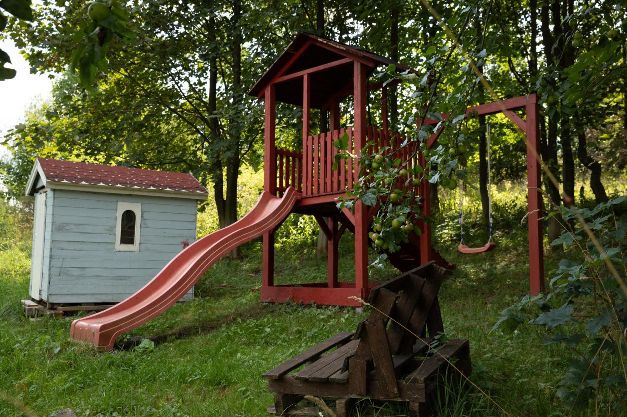 Dziki Domek Sierpnica Luaran gambar